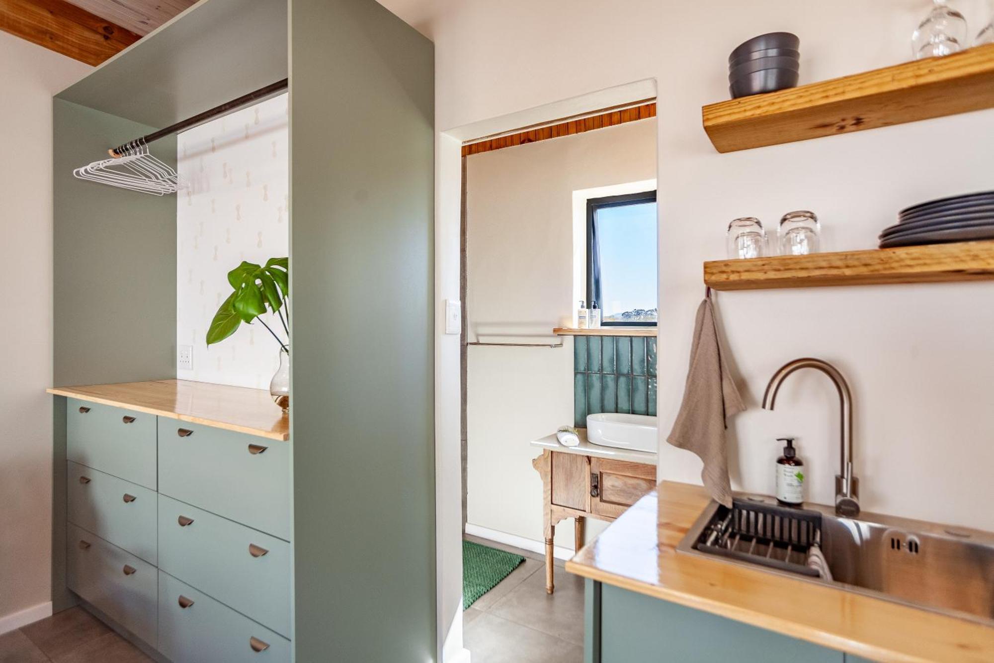 Lily's Pad Apartment Cape Town